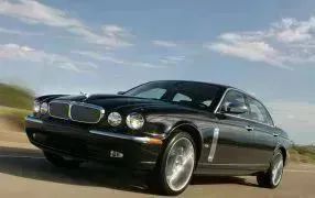 AI HUI Housse Voiture Extérieur pour Jaguar X-Type Saloon Housse de Voitur  Imperméable 100% Housse de Protection Voiture Extérieur Étanche, Bâche  Voiture Étanche avec Zip. : : Auto et Moto