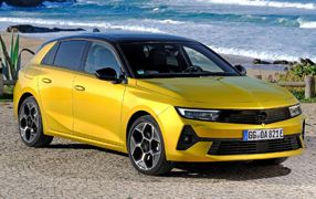 Tapis de sol pour Opel Astra L 2022- en velours personnalise