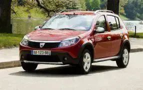 Bâche Voiture Impermeable pour Dacia Sandero 3 Stepway Bache Voiture  Personnalisée Housse Protection Voiture Exterieur