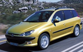 Tapis de voiture Velours pour Peugeot 206 1998-2007